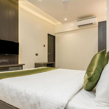 Hotel Oyster Suite Andheri West مومباي المظهر الخارجي الصورة