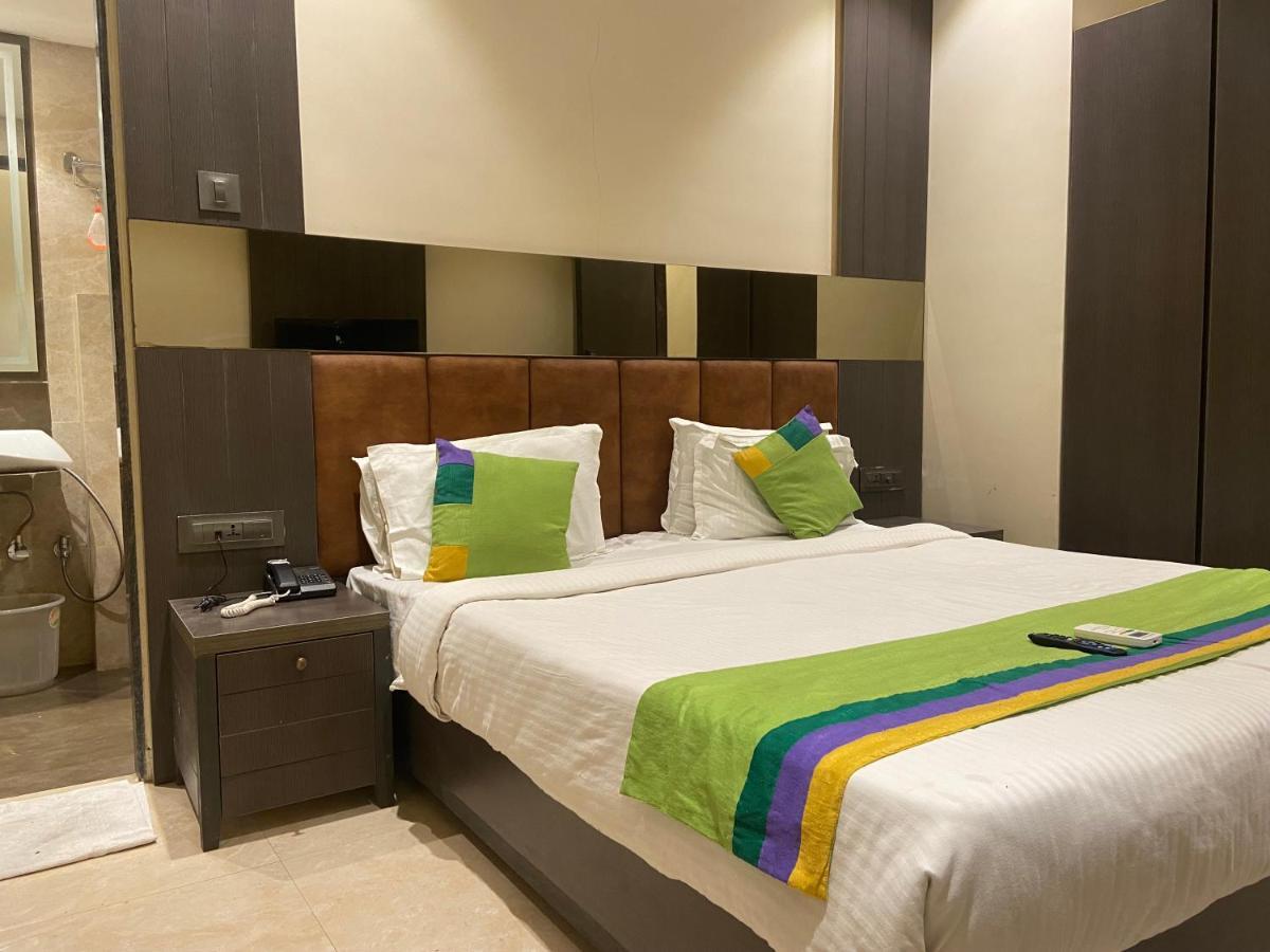 Hotel Oyster Suite Andheri West مومباي المظهر الخارجي الصورة